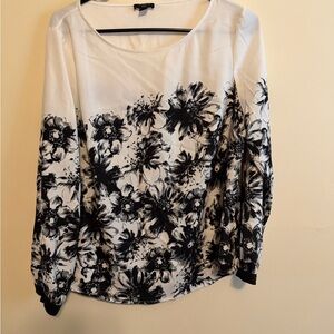 Ann Taylor Black and White Floral Blouse